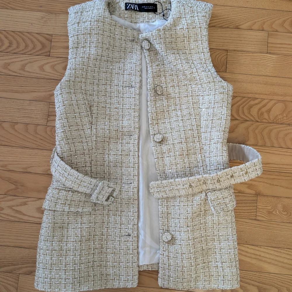 Zara Beige Tweed Open-Front Vest - Picture 3 of 5